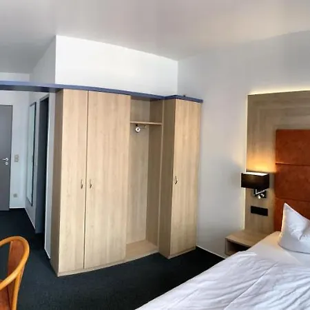 Median Garni Pensionat 3*