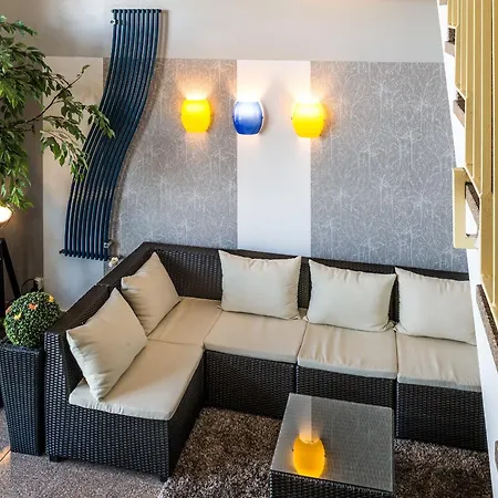 Pensjonat Median Garni 3*