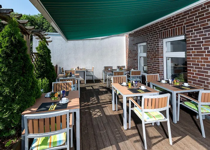 招待所 美迪尔伽尼酒店 3*